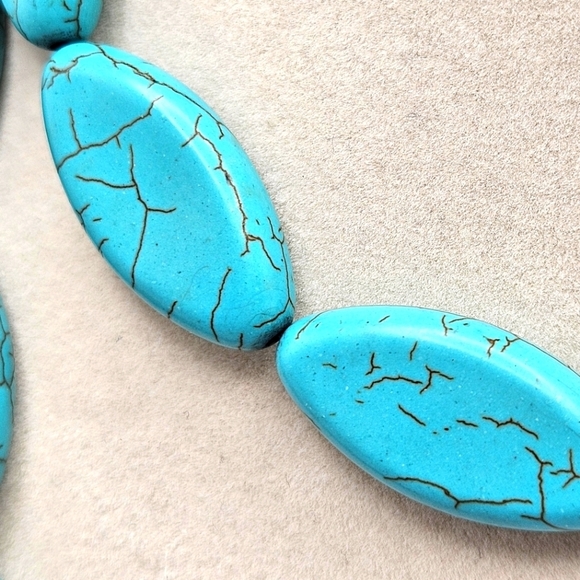 VINTAGE Large Glass Turquoise Flat Beaded Chunky Statement Necklace 38" Boho - Picture 3 of 6